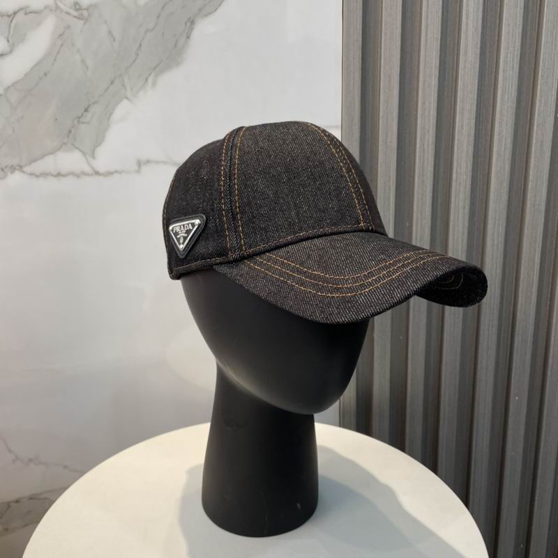 25 Prada Cap 0312